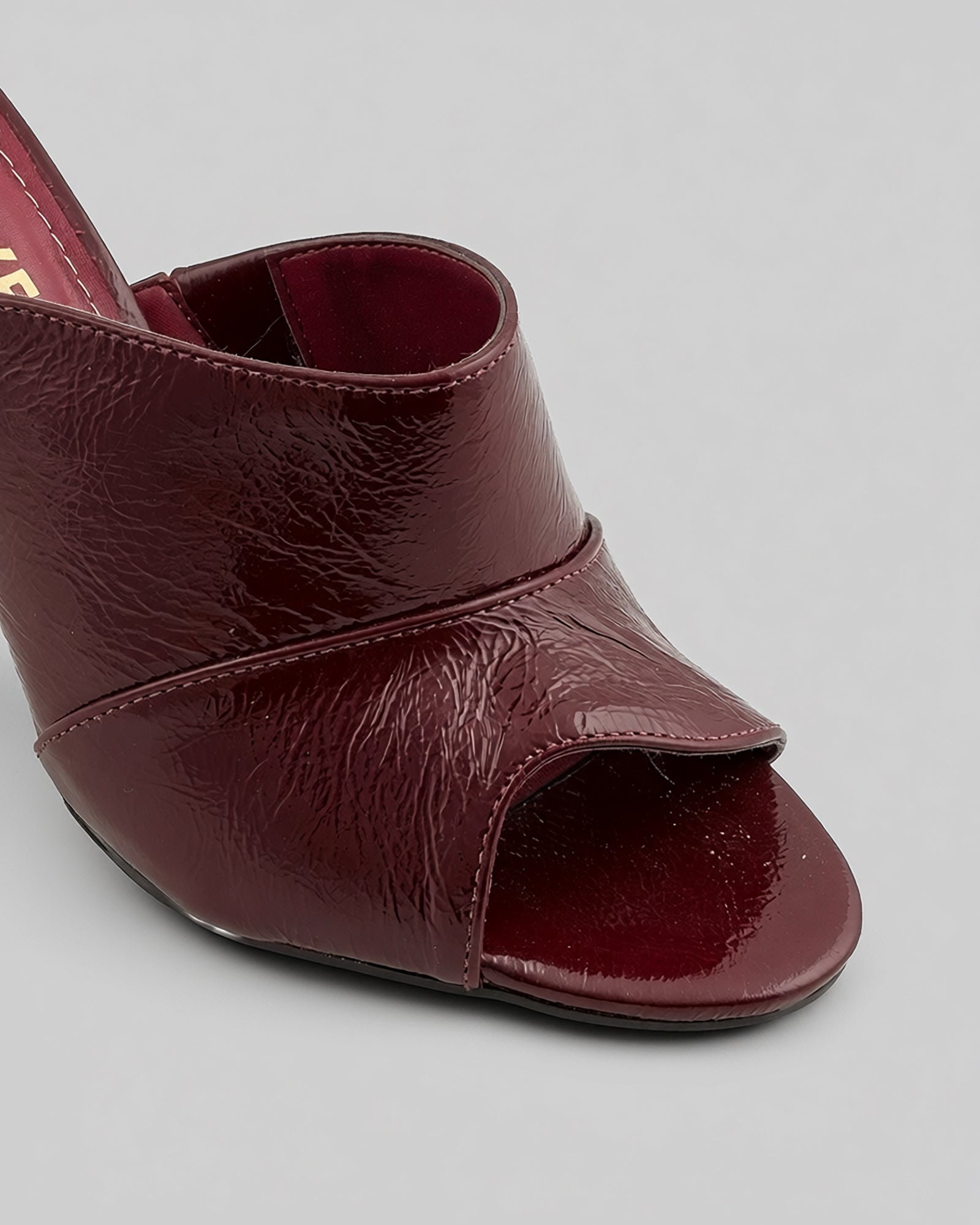 Zapato BURGUNDY Cuero